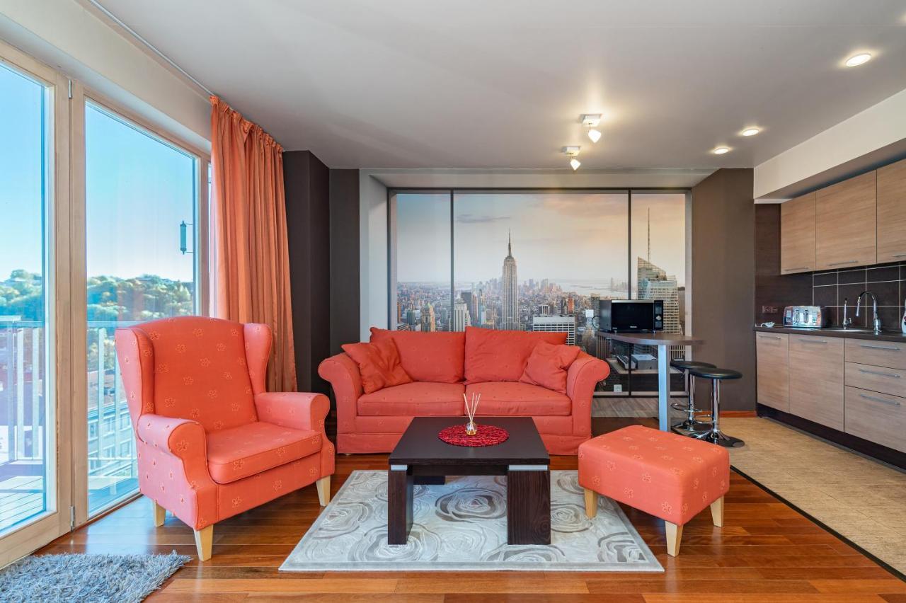 Panoramic City Centre Apartment By Polo Apartments Kowno Zewnętrze zdjęcie